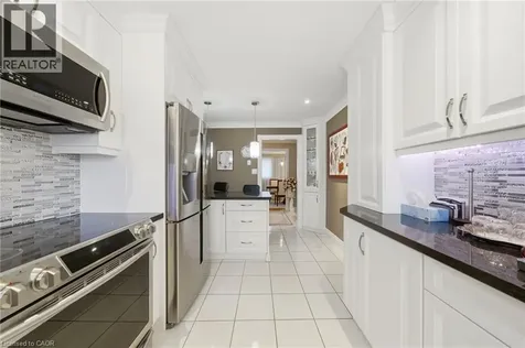 1149 Dowland Crescent Burlington ON L7T 4C7