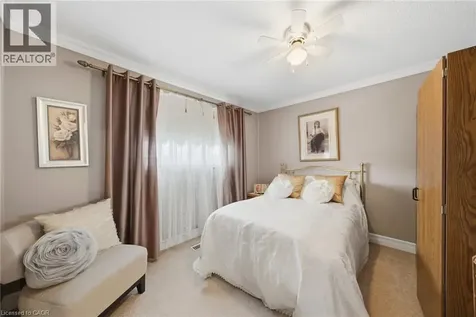 1149 Dowland Crescent Burlington ON L7T 4C7