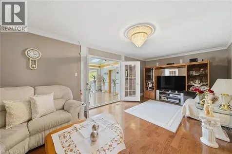 1149 Dowland Crescent Burlington ON L7T 4C7