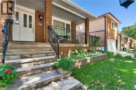 1149 Dowland Crescent Burlington ON L7T 4C7