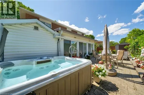 1149 Dowland Crescent Burlington ON L7T 4C7