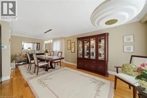 1149 Dowland Crescent Burlington ON L7T 4C7