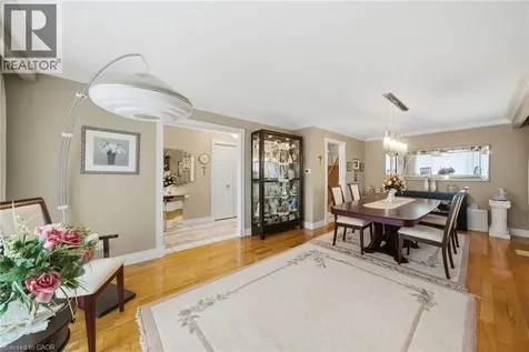 1149 Dowland Crescent Burlington ON L7T 4C7
