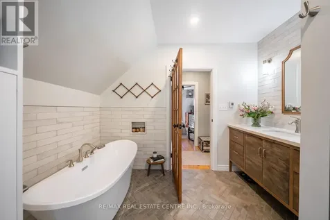 61 Mill Street Orangeville ON L9W 2M6