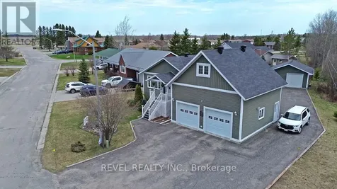 642 Majestic Street Iroquois Falls ON P0K 1G0