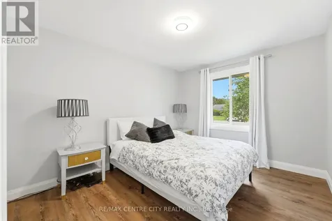 25 Paulson Court St. Thomas ON N5R 1N1
