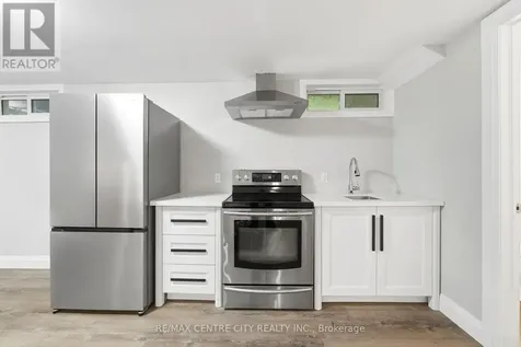 25 Paulson Court St. Thomas ON N5R 1N1