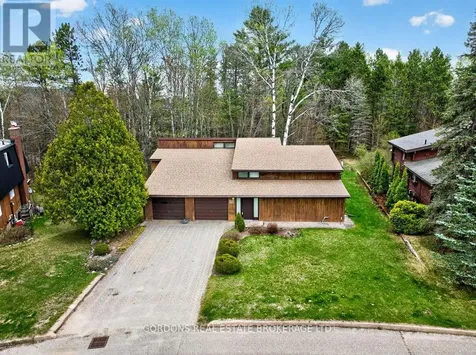 100 Frontenac Crescent Deep River ON K0J 1P0