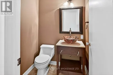 100 Frontenac Crescent Deep River ON K0J 1P0
