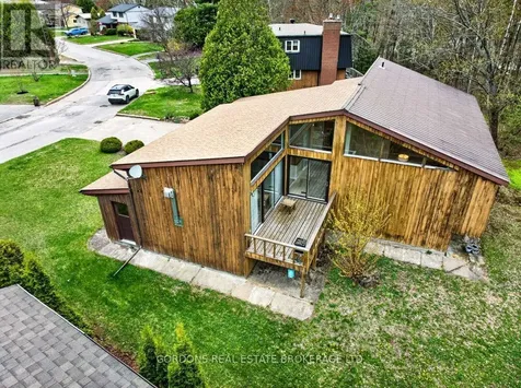 100 Frontenac Crescent Deep River ON K0J 1P0