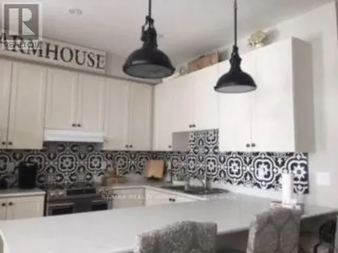 26 Lett Avenue Collingwood ON L9Y 0Z5