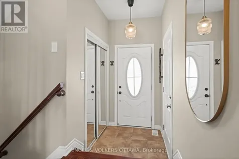 166 Lily Pond Street Ottawa ON K2M 0J5
