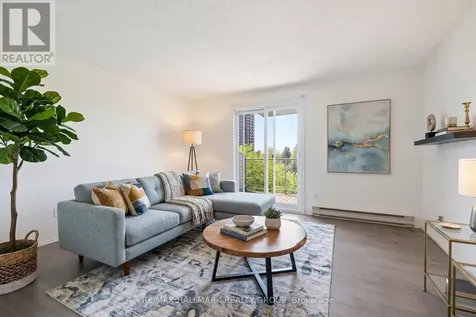 270 Brittany Drive Ottawa ON K1K 4M3