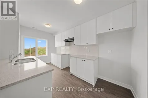 1008 Elixir Place Ottawa ON K2W 0P1