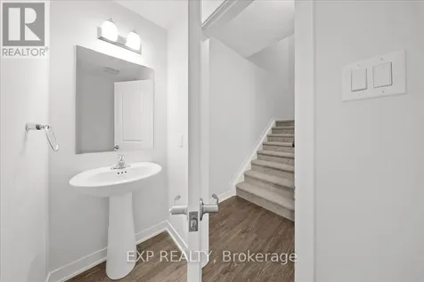 1008 Elixir Place Ottawa ON K2W 0P1