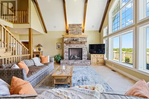 2659 River Road Ottawa ON K4M 1B4