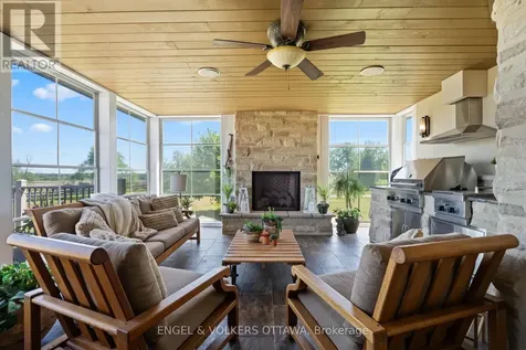 2659 River Road Ottawa ON K4M 1B4