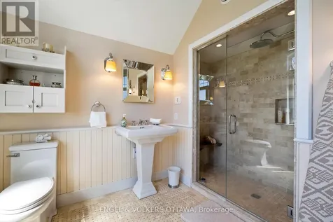 2659 River Road Ottawa ON K4M 1B4