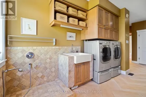 2659 River Road Ottawa ON K4M 1B4