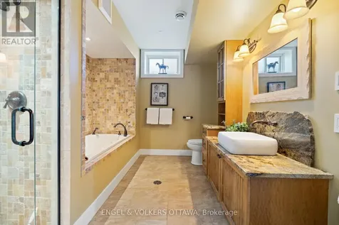2659 River Road Ottawa ON K4M 1B4