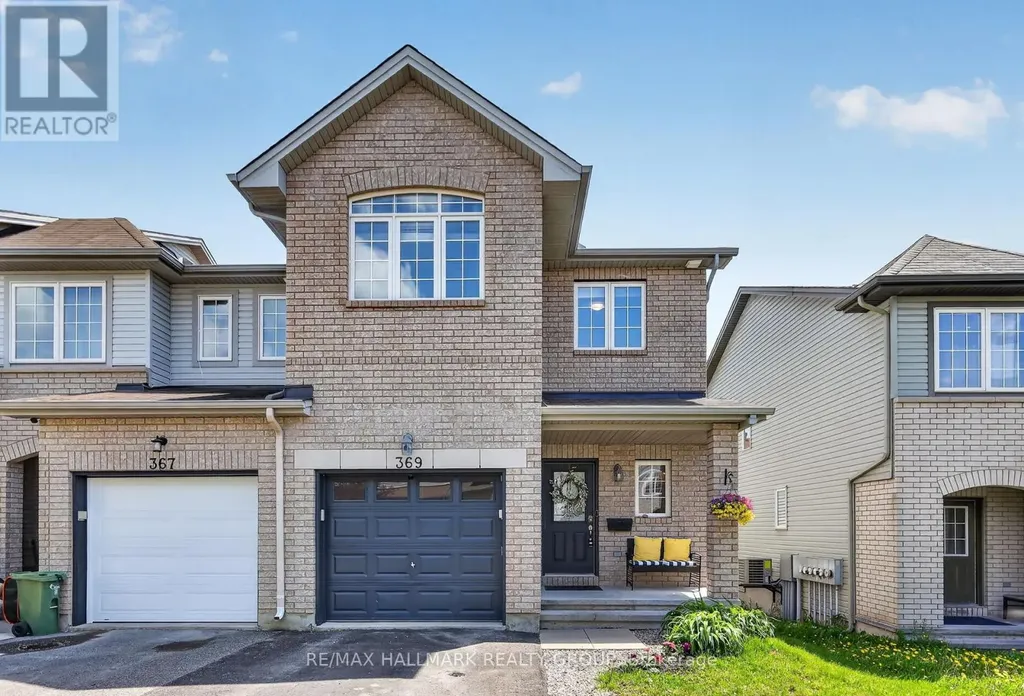 369 Rolling Meadow Crescent Ottawa ON K1W 0A9