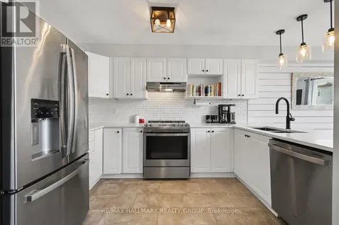 369 Rolling Meadow Crescent Ottawa ON K1W 0A9