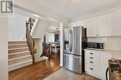 369 Rolling Meadow Crescent Ottawa ON K1W 0A9