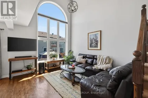 369 Rolling Meadow Crescent Ottawa ON K1W 0A9