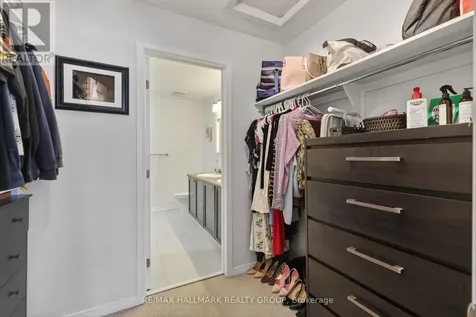 369 Rolling Meadow Crescent Ottawa ON K1W 0A9