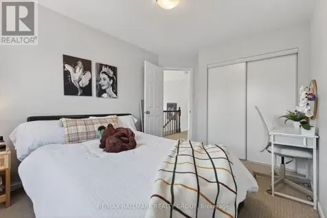 369 Rolling Meadow Crescent Ottawa ON K1W 0A9