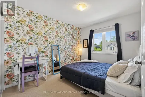 369 Rolling Meadow Crescent Ottawa ON K1W 0A9