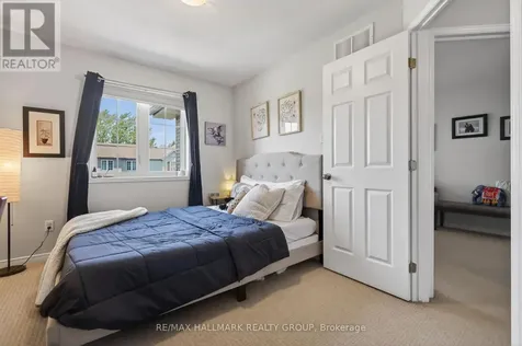 369 Rolling Meadow Crescent Ottawa ON K1W 0A9