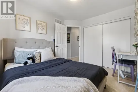 369 Rolling Meadow Crescent Ottawa ON K1W 0A9