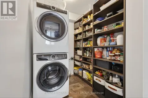 369 Rolling Meadow Crescent Ottawa ON K1W 0A9