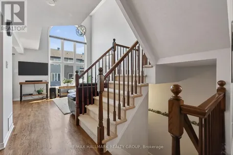 369 Rolling Meadow Crescent Ottawa ON K1W 0A9