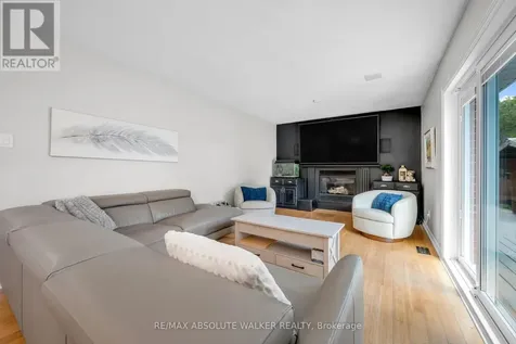 108 Plover Lane Ottawa ON K2B 8M2