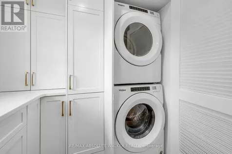 108 Plover Lane Ottawa ON K2B 8M2
