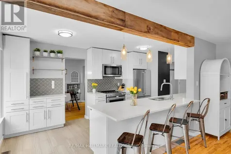 1089 Chablis Park Ottawa ON K1C 2T5