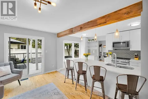 1089 Chablis Park Ottawa ON K1C 2T5