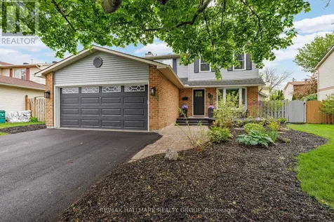 1089 Chablis Park Ottawa ON K1C 2T5
