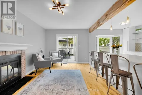 1089 Chablis Park Ottawa ON K1C 2T5