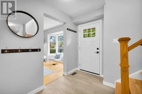 1089 Chablis Park Ottawa ON K1C 2T5