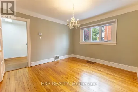 46 Kinnear Street Ottawa ON K1Y 3R6