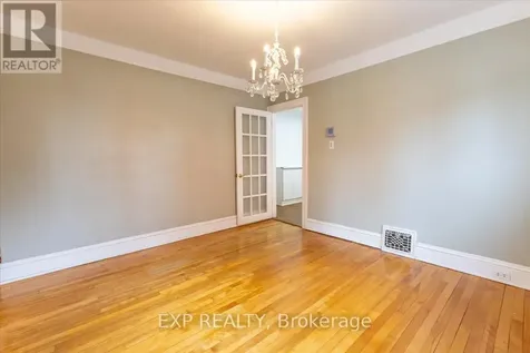 46 Kinnear Street Ottawa ON K1Y 3R6