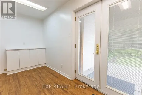46 Kinnear Street Ottawa ON K1Y 3R6