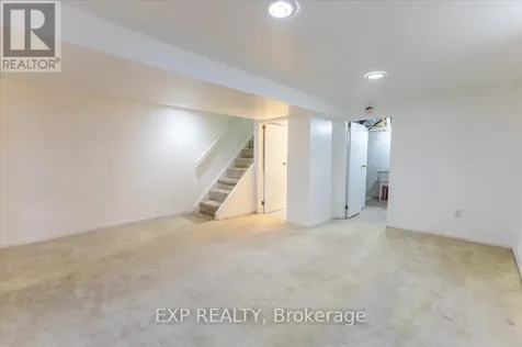 46 Kinnear Street Ottawa ON K1Y 3R6