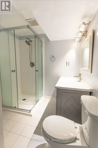 46 Kinnear Street Ottawa ON K1Y 3R6