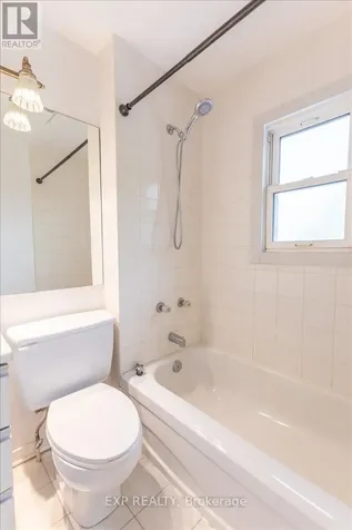 46 Kinnear Street Ottawa ON K1Y 3R6