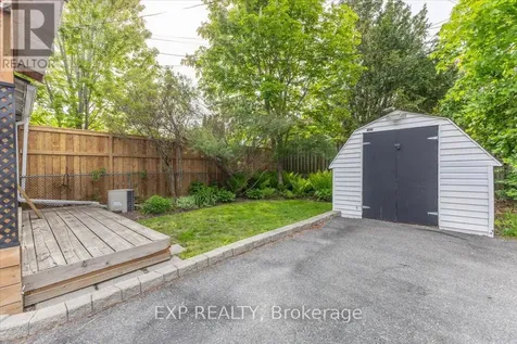 46 Kinnear Street Ottawa ON K1Y 3R6