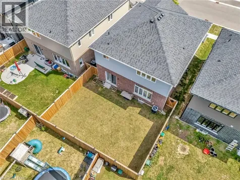 16 Cumberland Street Brantford ON N3S 7J6